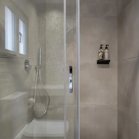 Vagabond Guesthouse Athen Zimmer foto